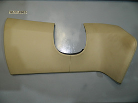 НАКЛАДКА ПЕРЕДНЕЙ ПАНЕЛИ ПОД РУЛЕВАЯ (1002405-07-D) (БЕЖЕВЫЙ) TESLA MODEL S 5YJS 2012-Н.В