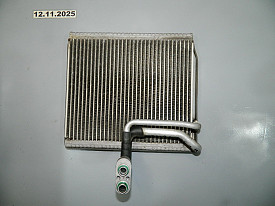 ИСПАРИТЕЛЬ КОНДИЦИОНЕРА TESLA MODEL S 5YJS 2012-Н.В