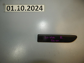 МОЛДИНГ КРЫЛА ПЕРЕДНИЙ ПРАВЫЙ (75623-AA010) TOYOTA CAMRY XV20-25 1996-2000