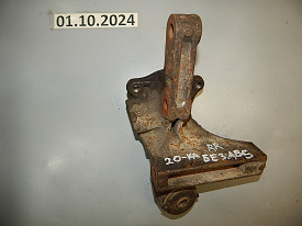 ЦАПФА ЗАДНЯЯ ПРАВАЯ (БЕЗ ABS) TOYOTA CAMRY XV20-25 1996-2001