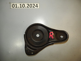 КОСЫНКА БАЛКИ ЗАДНЯЯ ПРАВАЯ TOYOTA CAMRY XV20-25 1996-2001