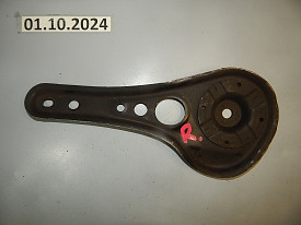 КОСЫНКА БАЛКИ ПЕРЕДНЯЯ ПРАВАЯ TOYOTA CAMRY XV20-25 1996-2001