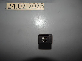 AUX РАЗЪЕМ И USB TOYOTA CAMRY XV40-45 2006-2011