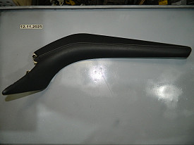 НАКЛАДКА ПЕРЕДНЕЙ ПАНЕЛИ ПРАВАЯ НИЖНЯЯ (55012-06130) (ЧЕРНЫЙ) TOYOTA CAMRY XV70-75 2017-2023