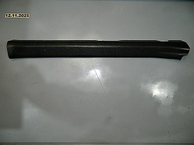 НАКЛАДКА ПОРОГА ПЕРЕДНЯЯ ЛЕВАЯ (ШИРОКАЯ) (67914-06260) (ЧЕРНЫЙ) TOYOTA CAMRY XV70-75 2017-2023
