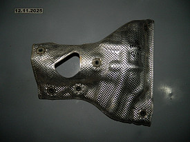 ЗАЩИТА ВЫПУСКНОГО КОЛЛЕКТОРА (НИЖНЯЯ ЧАСТЬ) 2.5 (17168-F0010) TOYOTA CAMRY XV70-75 2017-2023