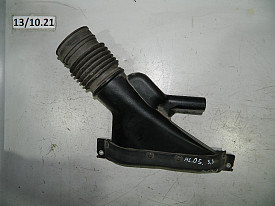 ВОЗДУХОЗАБОРНИК (КОБРА) (HYBRID) (ВЕРХНИЙ) (17750-20130) TOYOTA HIGHLANDER XU20 2000-2007