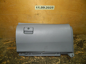 БАРДАЧОК ПЕРЕДНЕЙ ПАНЕЛИ (СЕРЫЙ) TOYOTA HIGHLANDER XU40 2007-2013