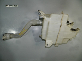 БАЧОК ОМЫВАТЕЛЯ (С ГОРЛОВИНОЙ) (HYBRID) TOYOTA HIGHLANDER XU40 2007-2013