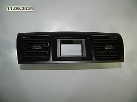 ДЕФЛЕКТОР ЦЕНТРАЛЬНЫЙ (С РАМКОЙ) (ЧЕРНЫЙ) TOYOTA HIGHLANDER XU40 2007-2013