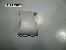 ДЕКОРОТИВНАЯ НАКЛАДКА ПЕРЕДНЕЙ ПАНЕЛИ ЛЕВАЯ (ПОД ЗАМОК ЗАЖИГАНИЯ) (55446-0E030) (СЕРАЯ) TOYOTA HIGHLANDER XU50 2013-2020