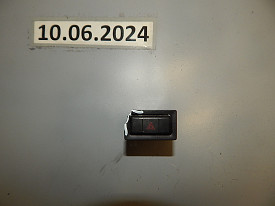 КНОПКА АВАРИЙКИ (С ПОВРЕЖДЕНИЕМ) TOYOTA RAV 4 XA10 1994-2000