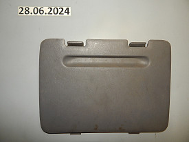 КРЫШКА БАГАЖНОГО ОТСЕКА (СЕРЫЙ) (64743-42010) TOYOTA RAV 4 XA20 2000-2005