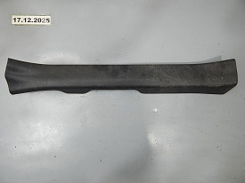 НАКЛАДКА ПОРОГА ВНУТРЕННЯЯ ПЕРЕДНЯЯ ЛЕВАЯ (67914-0R070) (ЦАРАПИНЫ) (ЧЕРНЫЙ) TOYOTA RAV 4 XA50 2018-Н.В