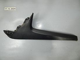 НАКЛАДКА СПОЙЛЕРА КРЫШКИ БАГАЖНИКА ЛЕВАЯ (76816-0R040) TOYOTA RAV 4 XA50 2018-Н.В