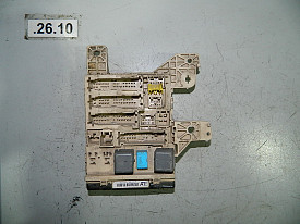 БЛОК ПРЕДОХРАНИТЕЛЕЙ САЛОНА (БОДИК) (AE) TOYOTA SIENNA XL20 2003-2009