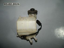 БАЧОК ТОРМОЗНОЙ 3.3-3.5 TOYOTA SIENNA XL20 2003-2009