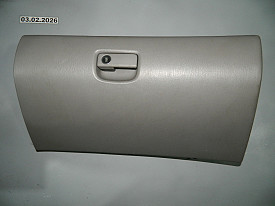 БАРДАЧОК ПЕРЕДНЕЙ ПАНЕЛИ (СЕРЫЙ) TOYOTA SIENNA XL20 2003-2009