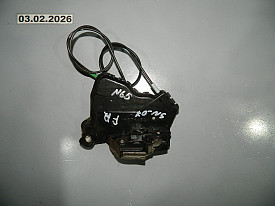 ЗАМОК ДВЕРИ ПЕРЕДНИЙ ПРАВЫЙ TOYOTA SIENNA XL20 2003-2009