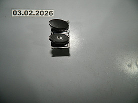 AUX РАЗЪЕМ (15B121) TOYOTA SIENNA XL20 2003-2009