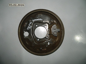 ЗАЩИТА ТОРМОЗНОГО БАРАБАНА ЛЕВАЯ (ПЕСОЧНИЦА) TOYOTA SIENNA XL20 2003-2009