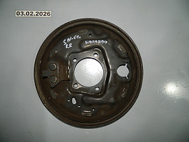 ЗАЩИТА ТОРМОЗНОГО БАРАБАНА ПРАВАЯ (ПЕСОЧНИЦА) TOYOTA SIENNA XL20 2003-2009
