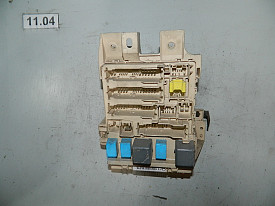 БЛОК ПРЕДОХРАНИТЕЛЕЙ САЛОНА (БОДИК) (082703) TOYOTA SOLARA XV30 2003-2009