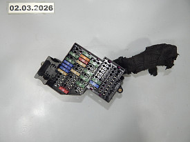 БЛОК ПРЕДОХРАНИТЕЛЕЙ САЛОНА ПРАВЫЙ (7P0941828A) VOLKSWAGEN TOUAREG NF-FL 2010-2018