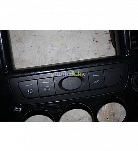 БЛОК КНОПОК ЦЕНТРАЛЬНОЙ КОНСОЛИ MAZDA TRIBUTE C01 2000-2007