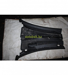 ВЕТРОВАЯ ПАНЕЛЬ (ЖАБО) MAZDA TRIBUTE C01 2000-2007
