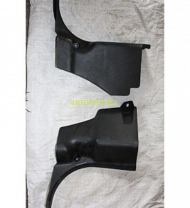 ПЛАСТИК ПЕРЕДНЕЙ СТОЙКИ ПРАВЫЙ НИЗ NISSAN PATHFINDER R50 1995-2004