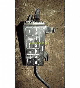 КОРПУС С БЛОКОМ РЕЛЕ INFINITI I30-I35 A33 2000-2004