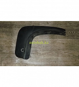БРЫЗГОВИК ПЕРЕДНИЙ ЛЕВЫЙ INFINITI FX35-37 S51 / QX70 2008-2019