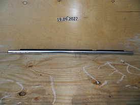МОЛДИНГ СТЕКЛА ДВЕРИ ЗАДНИЙ ЛЕВЫЙ (ХРОМ) MERCEDES-BENZ GL450-500-550 X164 2006-2012