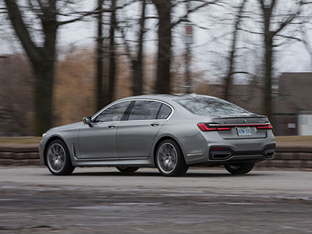 Купить запчасти BMW в Алматы