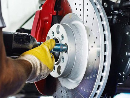 Запчасти на Nissan в Алматы